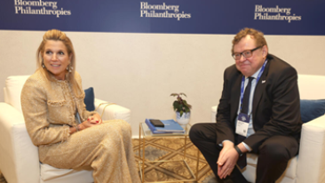 Jean-Paul Servais, de voorzitter van IOSCO en van de FSMA ontmoet HM Koningin Máxima